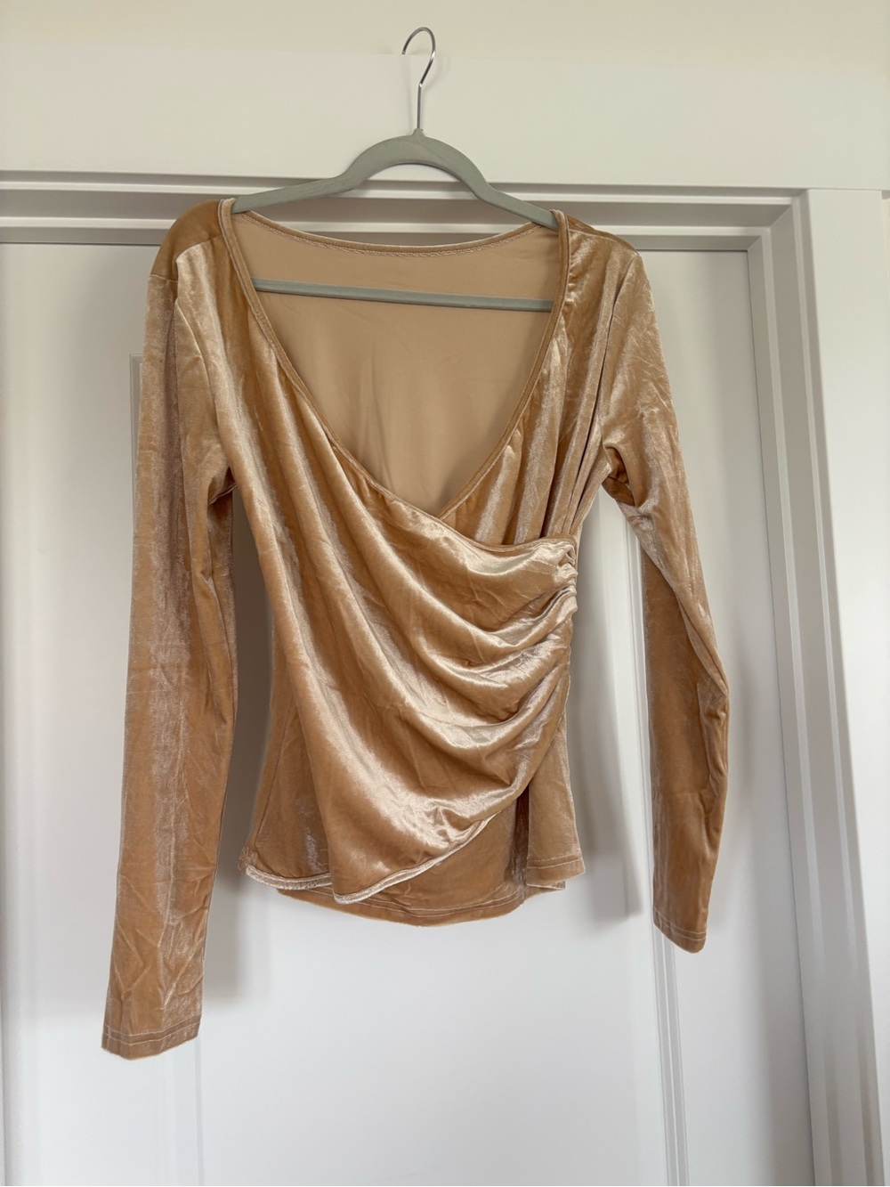 Velvet Draped Long-Sleeve Top in Nude/Gold